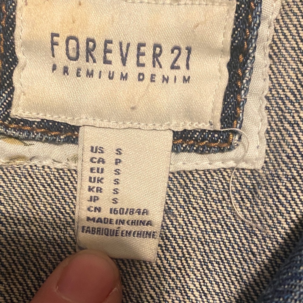 Forever 21 Blue Denim Vest unicorn 🦄 embroidered small - Picture 3 of 7